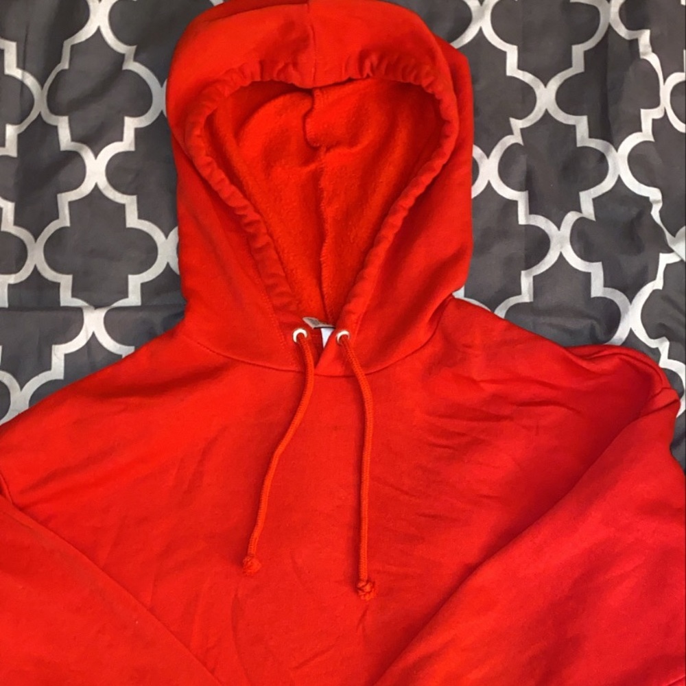 Red cropped hoodie